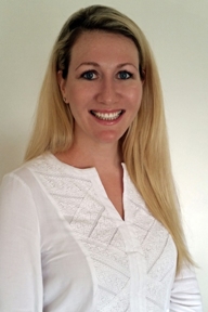 Dr. Julia